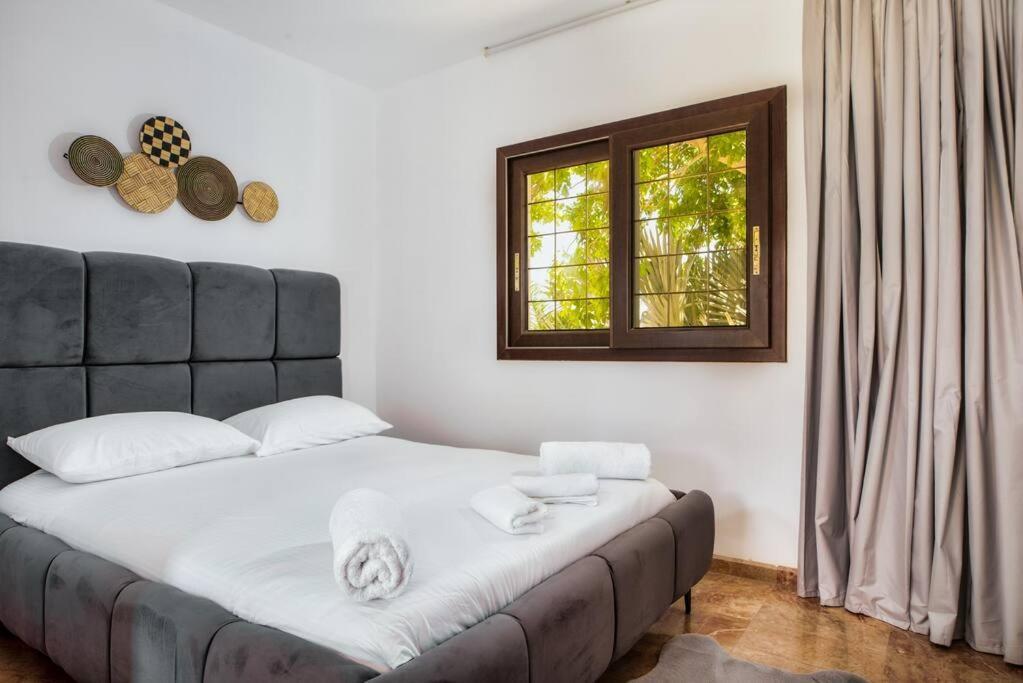 Villa בראשית וילת הנופש הכי יוקרתית באילת, עד 18 אורחים *